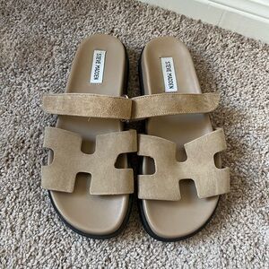 Steve Madden Beige Mayven Slide Sandals